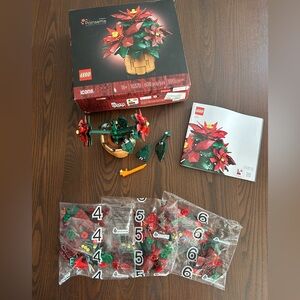 LEGO Poinsettia Building Set